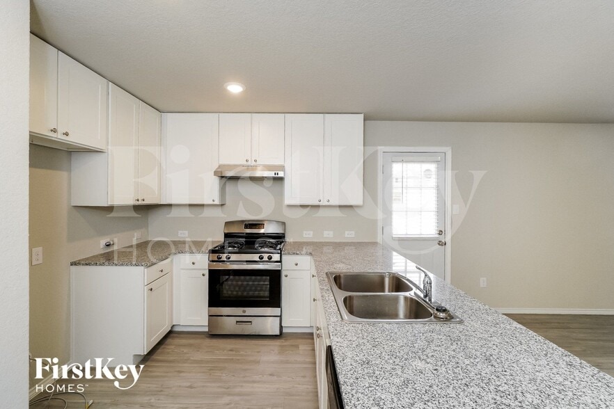 Building Photo - 9211 Griffith Run