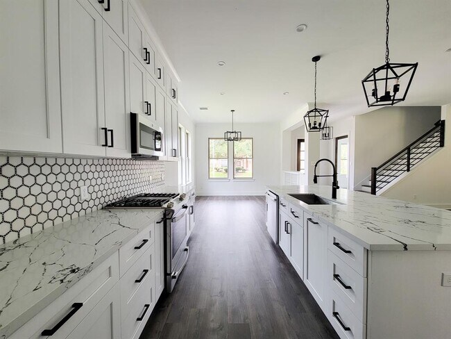 Building Photo - 18219 Polo Meadow Dr