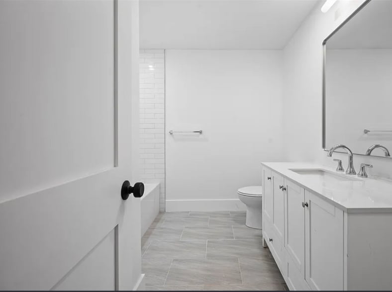 Building Photo - 238 Norfolk St