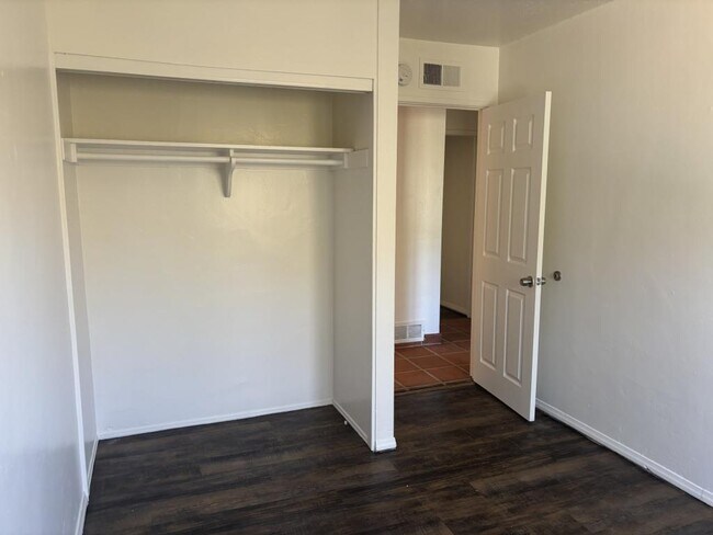 Building Photo - 5613 Campanile Way