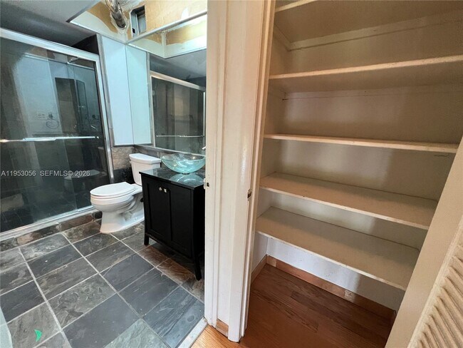 Building Photo - 1111 Crandon Blvd