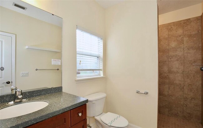 Building Photo - 2128 Lucerne Ter