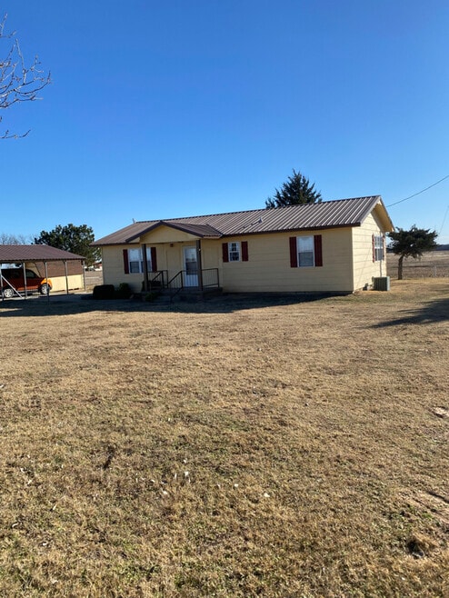 Building Photo - 3311 8th St