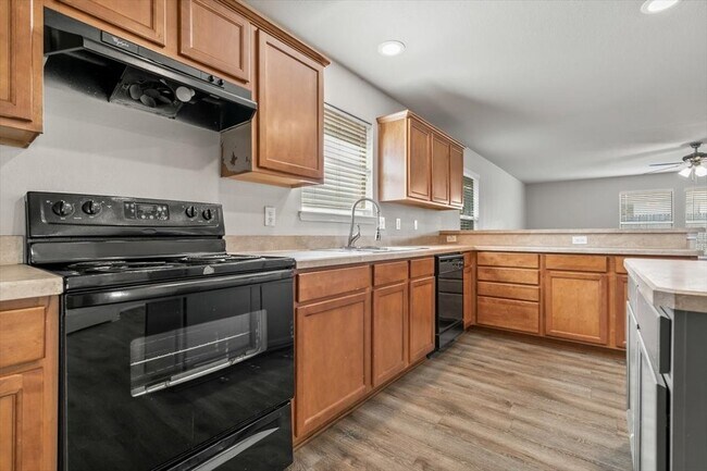 Building Photo - 10745 Kittering Trl