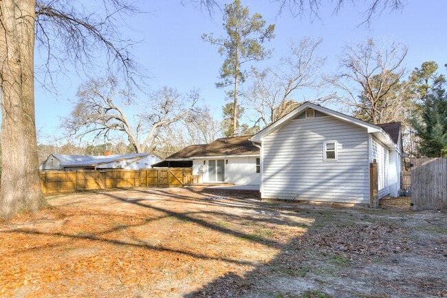 Building Photo - Fully Renovated Home in North Augusta