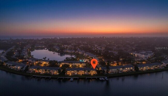 Building Photo - 101 Pompano Dr SE