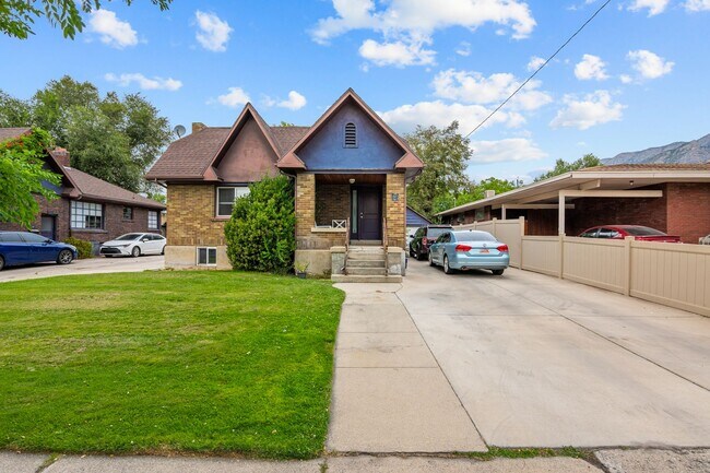 Building Photo - 137 E 600 N