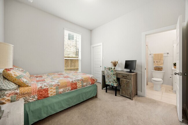 Building Photo - 106 Ripe Tomato Trl