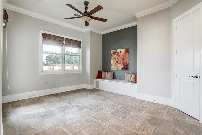 Building Photo - 7711 Pine Ridge Terrace Rd