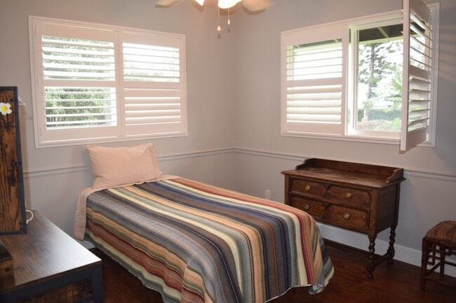 Building Photo - Furnished 3 bd. 2 ba. Makawao cottage on gated estate. Available May 1st for 1 yr. lease