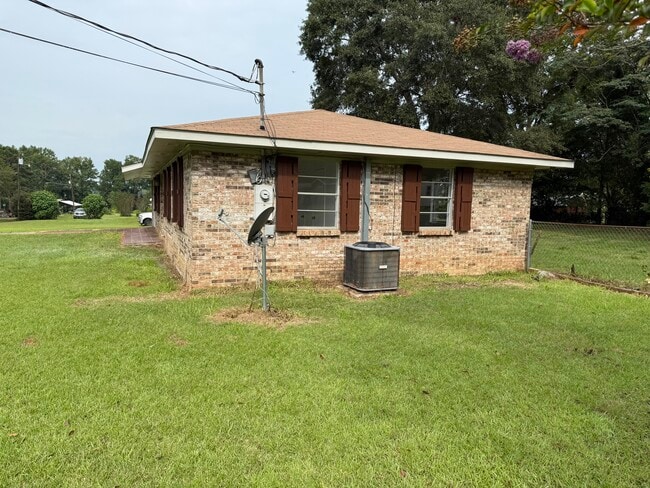 Building Photo - 304 Morningview Rd