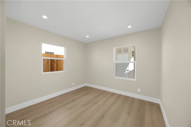 Building Photo - 806 W Balboa Blvd