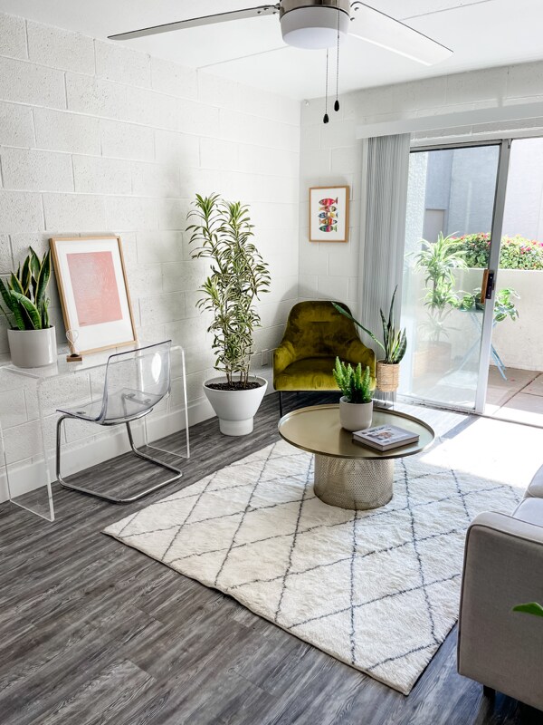 Building Photo - 1855 E Don Carlos