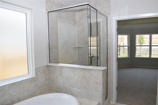 Building Photo - 208 Shugart St