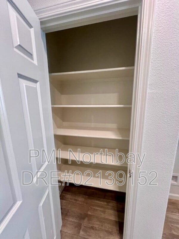 Building Photo - 1476 Descanso Ln