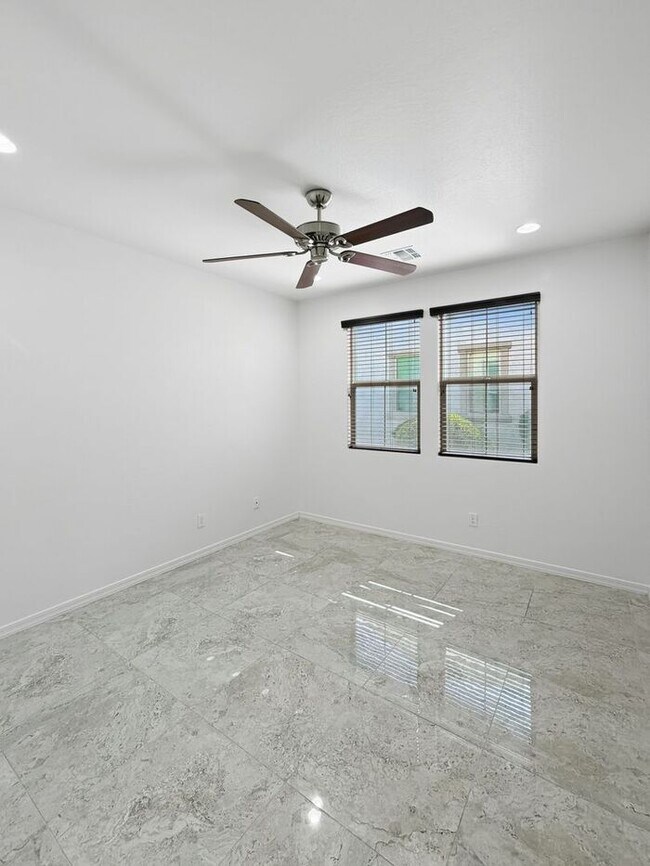 Building Photo - Beautiful North Phoenix Rental in a Prime Location!