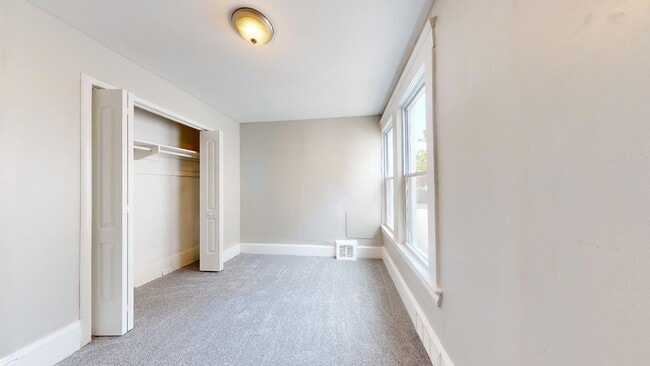 Building Photo - 5001 Denison Ave