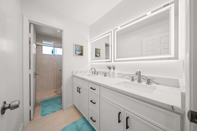 Building Photo - 1219 Denver Ln