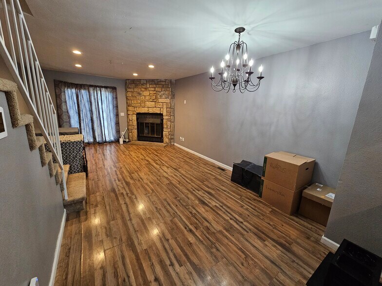 Building Photo - 4125 Charleston Dr