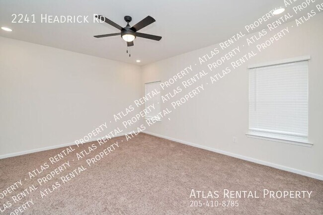 Building Photo - 2241 Headrick Rd