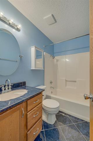 Building Photo - 6821 Sierra Dr