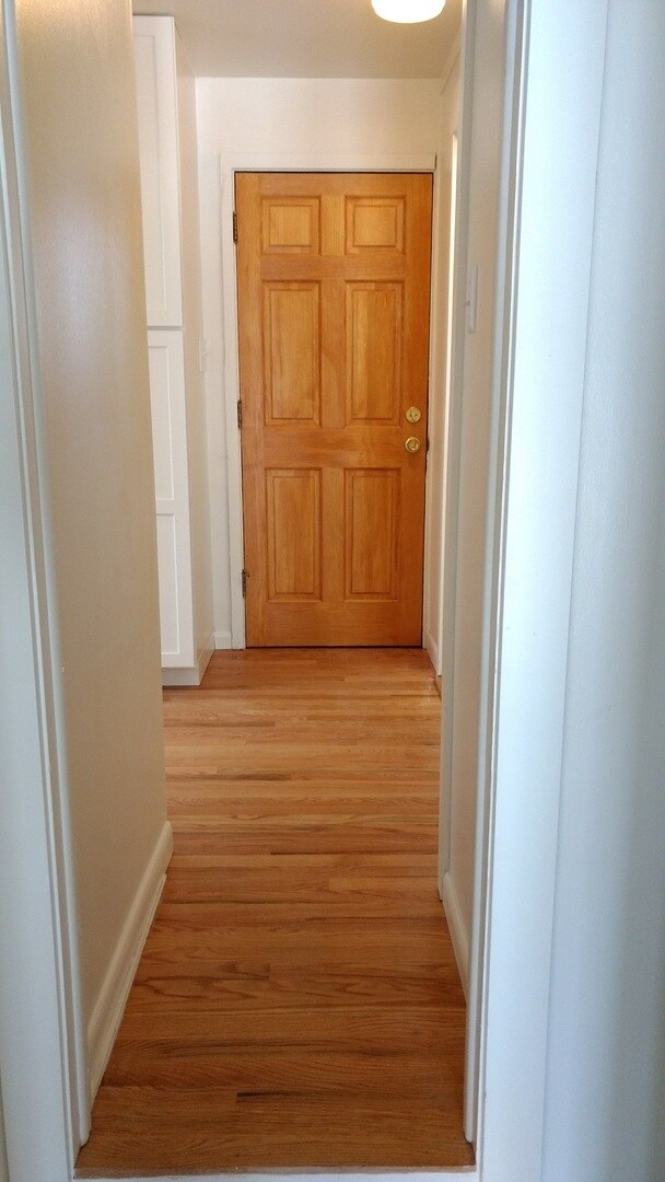 Building Photo - Beautifully Updated Boulder 3Bed/2Bath- Walking distance from CU campus & 29th St Mall! Available...