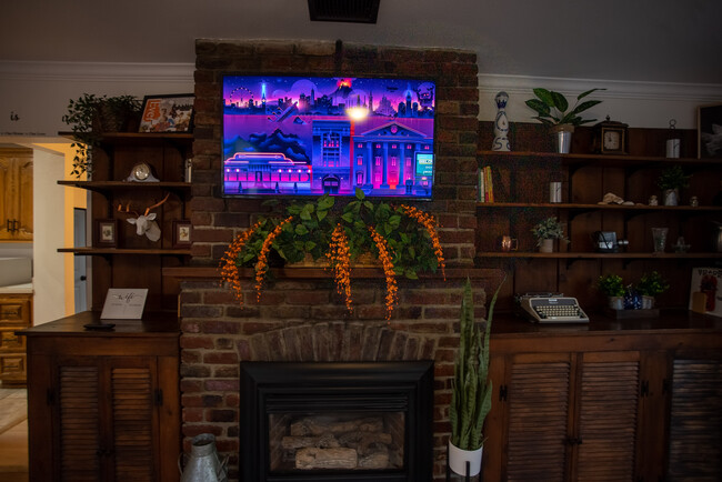 Living Room - 4271 Rosilyn Dr