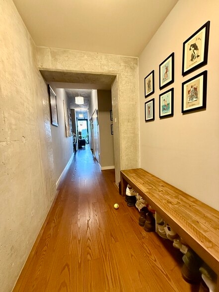 Building Photo - 235 W Van Buren St