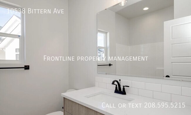 Building Photo - 10538 W Bittern St