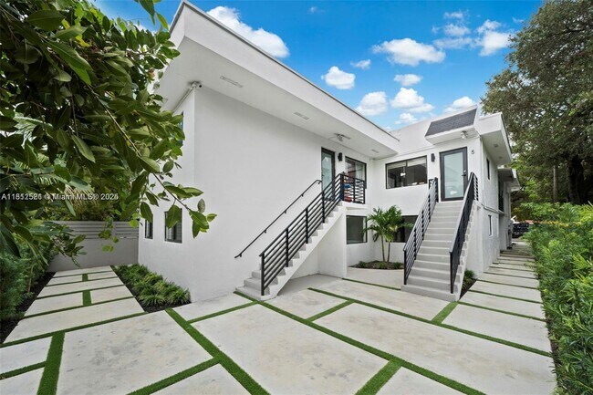 Building Photo - 37 NW 59th St