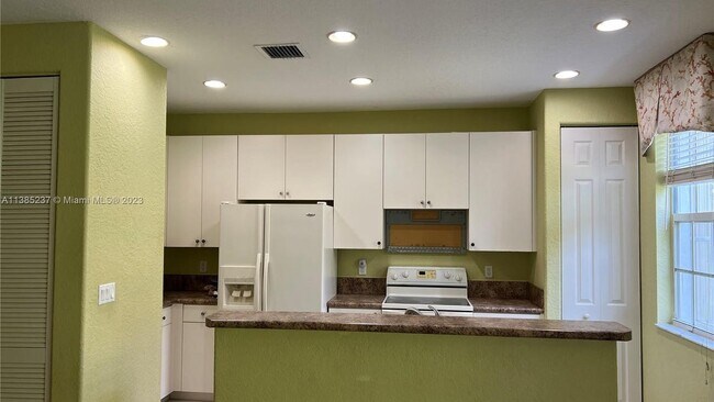 Building Photo - 4439 Regal Ct