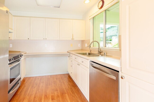 Building Photo - 3BD/2BA Single Family Home in Mililani Mauka with Solar and 2 Car Garage