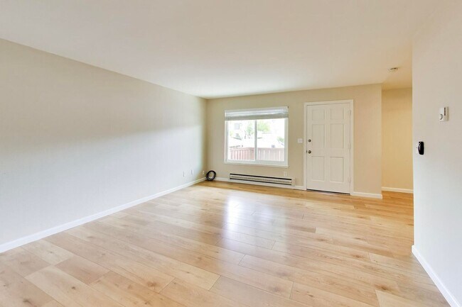 Building Photo - 1281 Ayala Dr