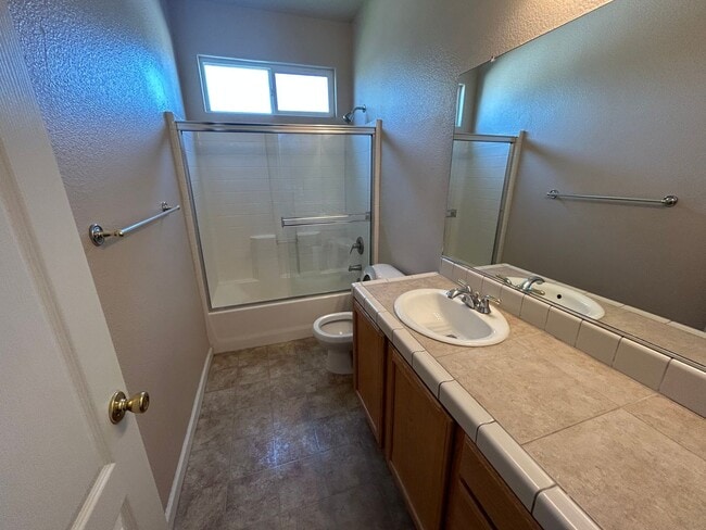 Building Photo - 3716 E Vassar Ct