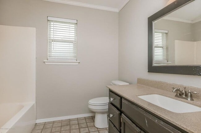 Building Photo - Located in Canyon TX Close to WT !!! 3/2/2 CH/A