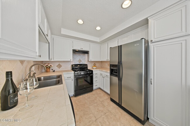 Building Photo - 3623 Summershore Ln