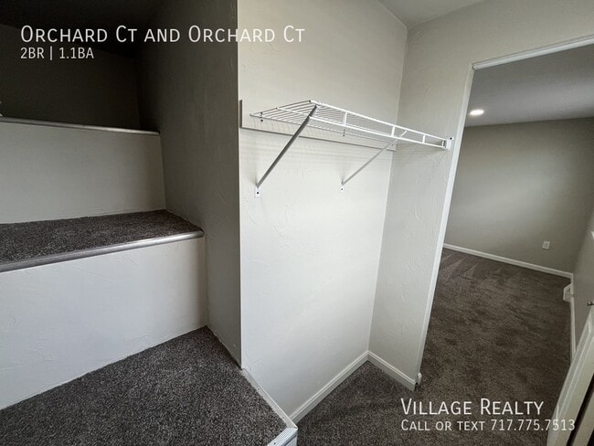 Building Photo - 306 Orchard Ct