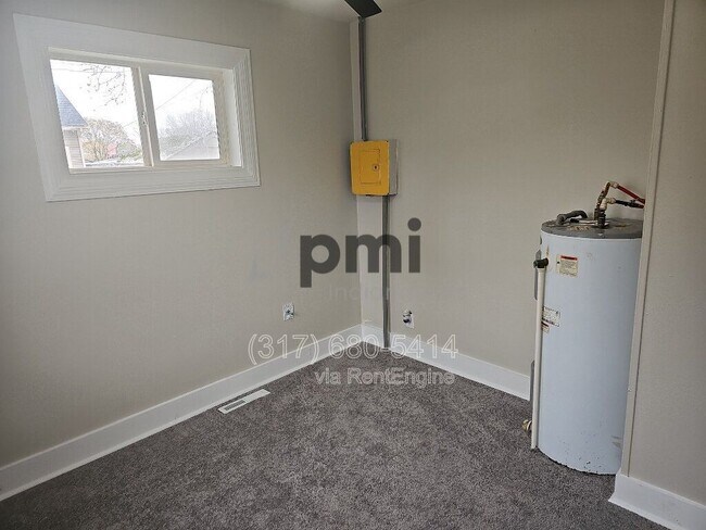 Building Photo - 4321 Bertha St