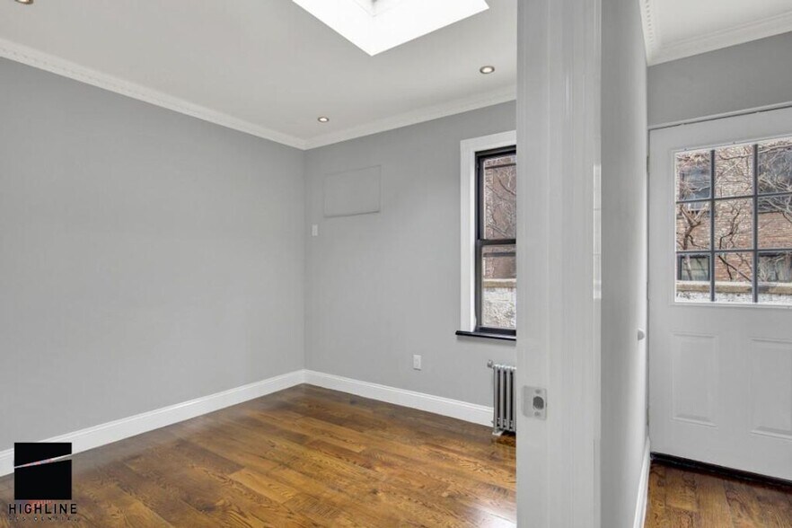 Building Photo - East 26th Street