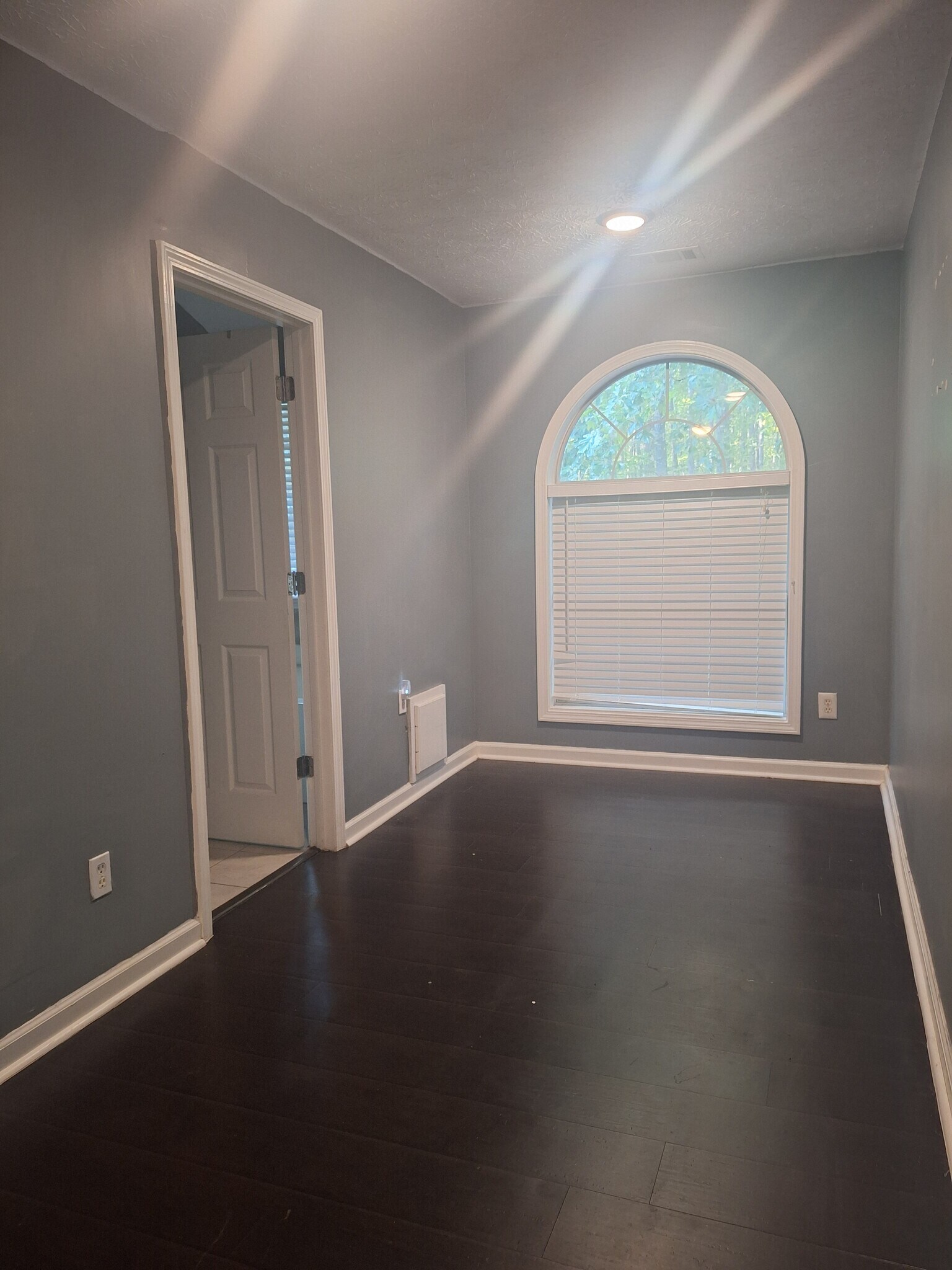 Building Photo - 1450 Scenic Brook Trl SW