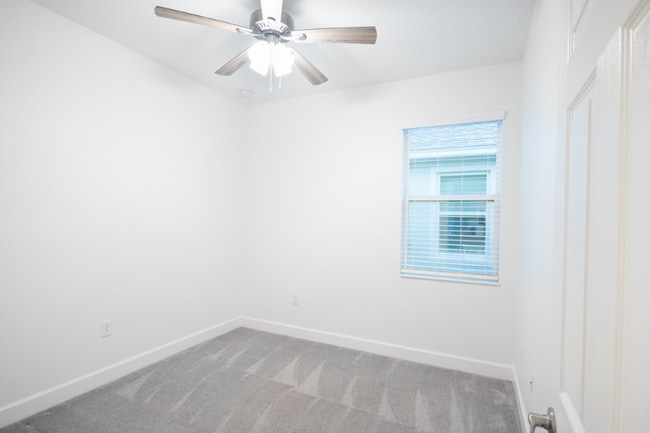 Building Photo - 6126 Voyagers Pl