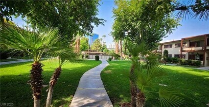 Building Photo - 350 E Desert Inn Rd