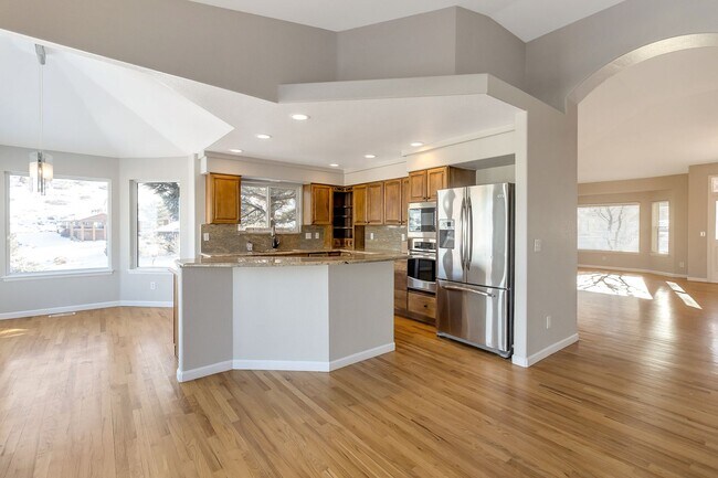 Building Photo - **Beautiful 5 Bed 4 Bath home for rent in ...