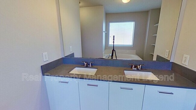 Building Photo - 478 Clearbranch Dr