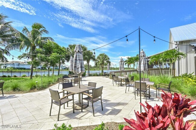 Building Photo - 6407 Negril Isle Dr