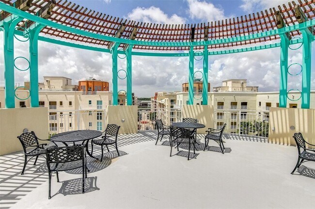 Building Photo - 7280 SW 89th St