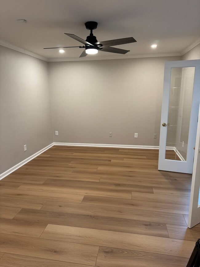 Building Photo - Charming 2BR House in Atlanta/ East Point