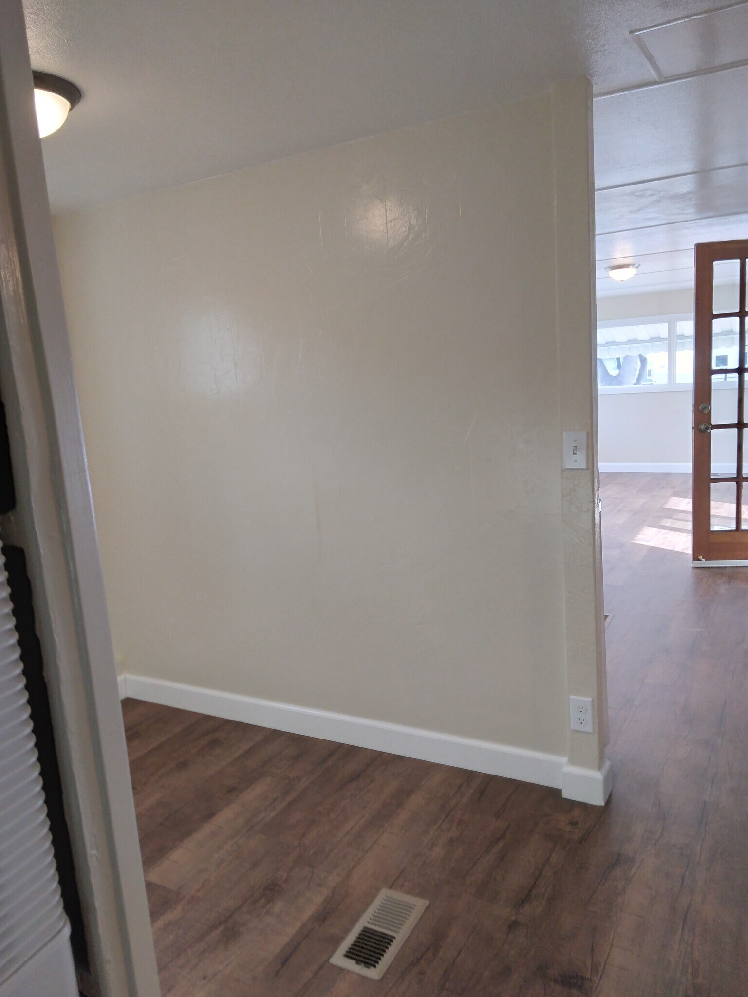 Building Photo - 3300 Portola Dr