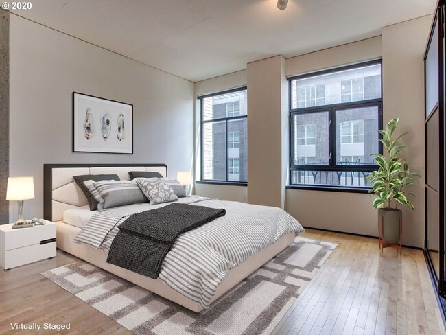 Building Photo - Elizabeth Tower Condo in the Pearl