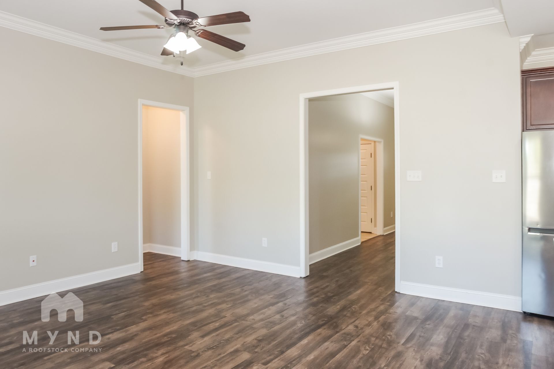 Building Photo - 27571 Carrington Ct